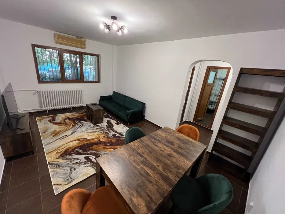 Apartament 2 camere,STEFAN CEL MARE, 1980, renovat si mobilat