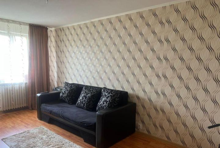 Apartament 3 camere, Rahova