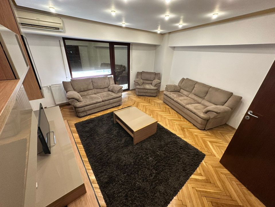 Apartament 3 camere, Piata Unirii