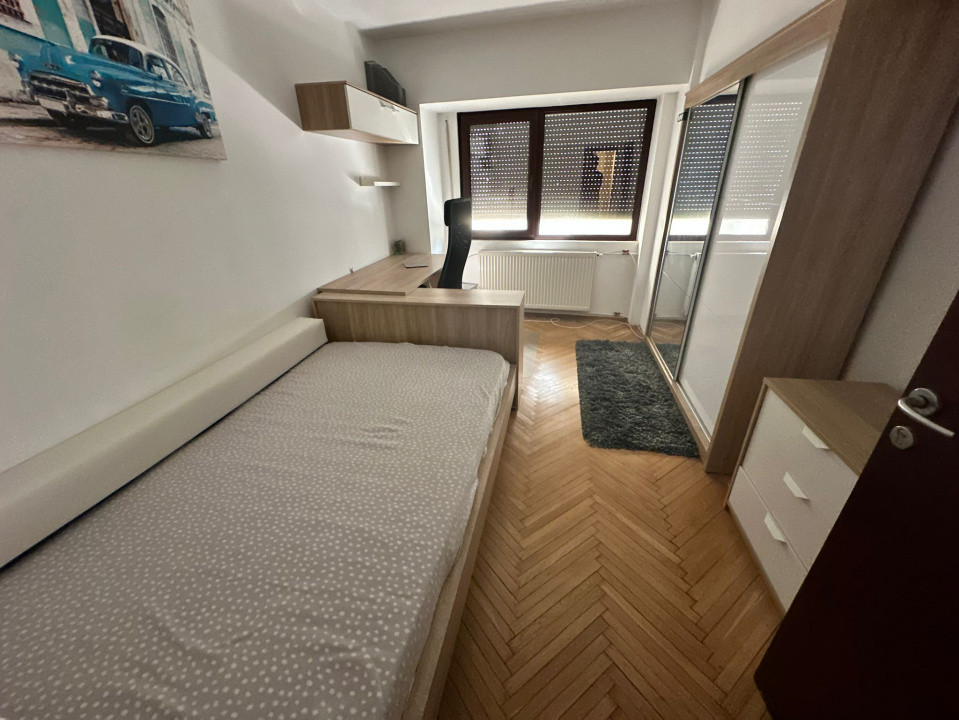 Apartament 3 camere, Piata Unirii