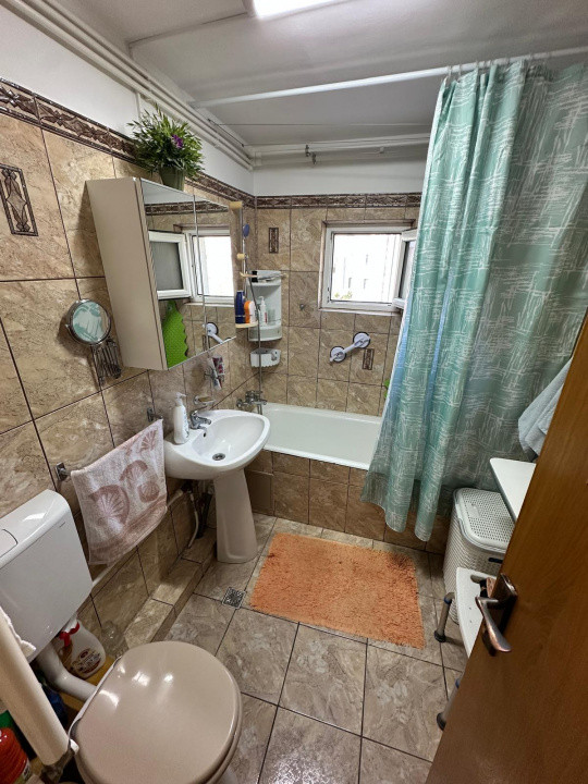 Apartament 2 camere, Aviației – mobilat și utilat, centrală proprie