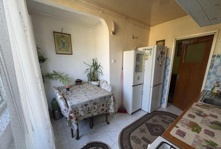 Apartament 3 camere, etaj 4/4, Dristor - aproape de metrou si Parcul IOR