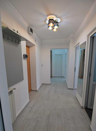 Apartament cu 2 camere pe Bulevardul Decebal 