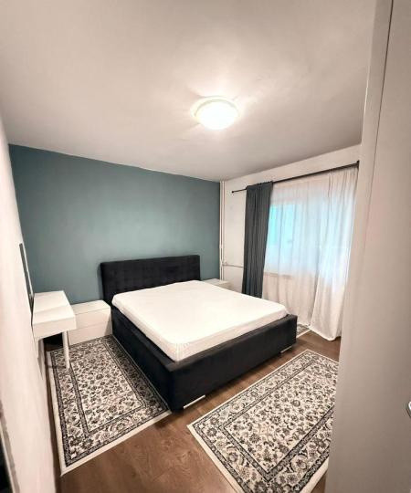 Apartament 3 camere, decomandat, Nerva Traian