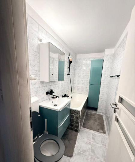 Apartament 3 camere, decomandat, Nerva Traian