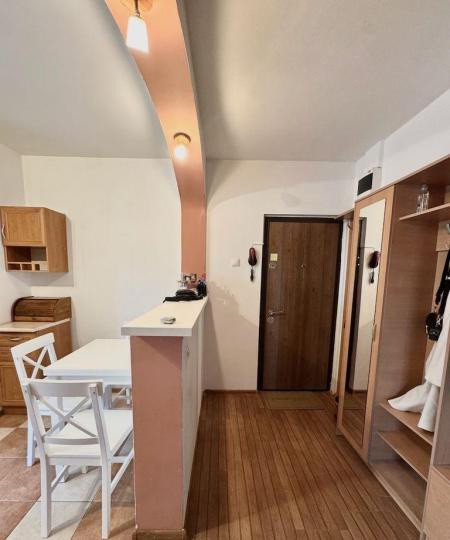 Apartament 3 camere, decomandat, Nerva Traian